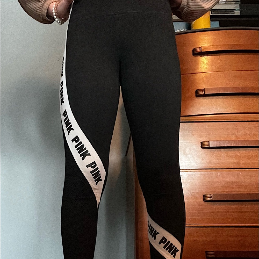VS PINK leggings